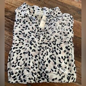 Cloth & Stone Leopard Print top- Button down Medium